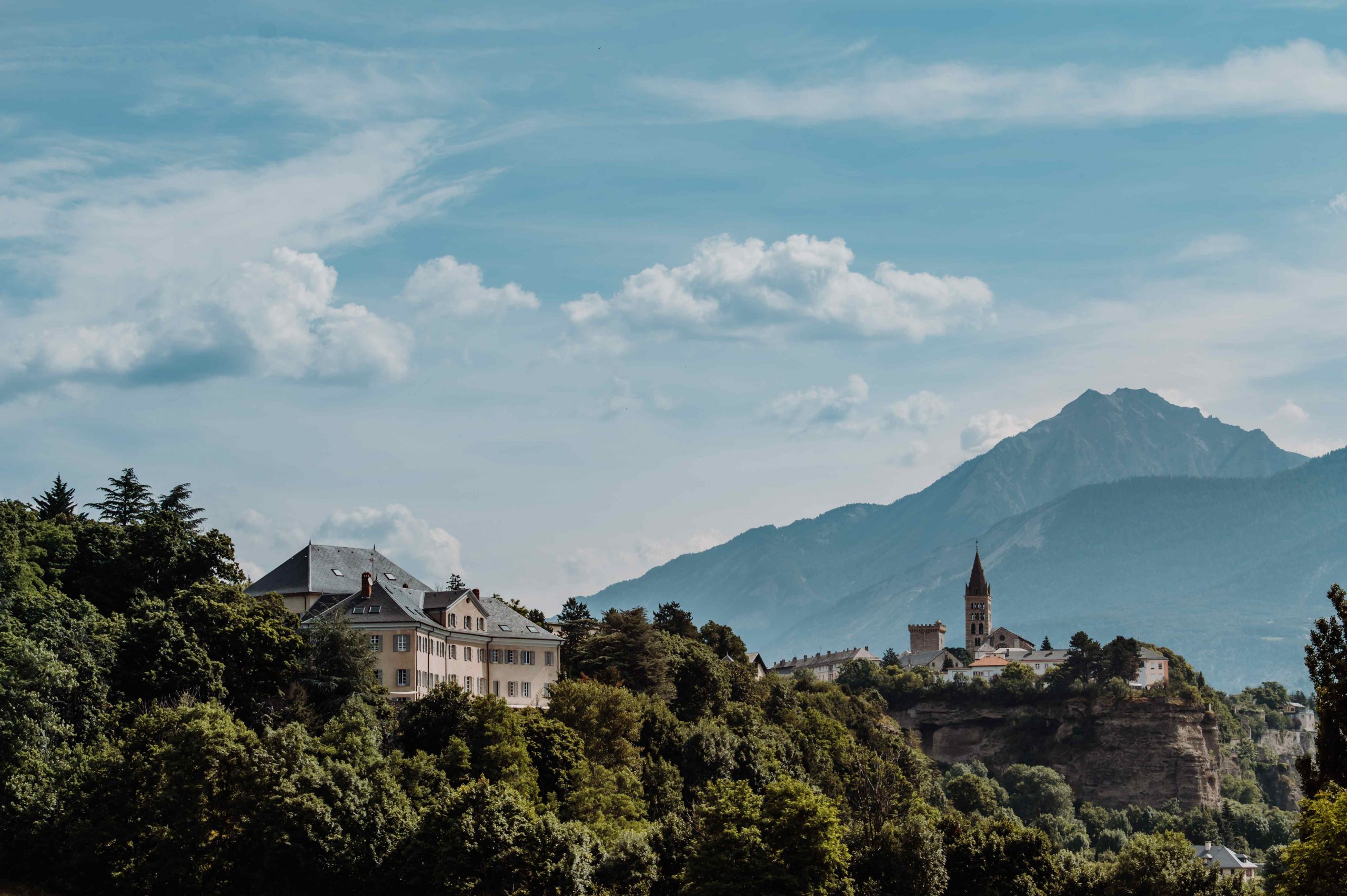 hôtel la robeyere embrun hautes alpes