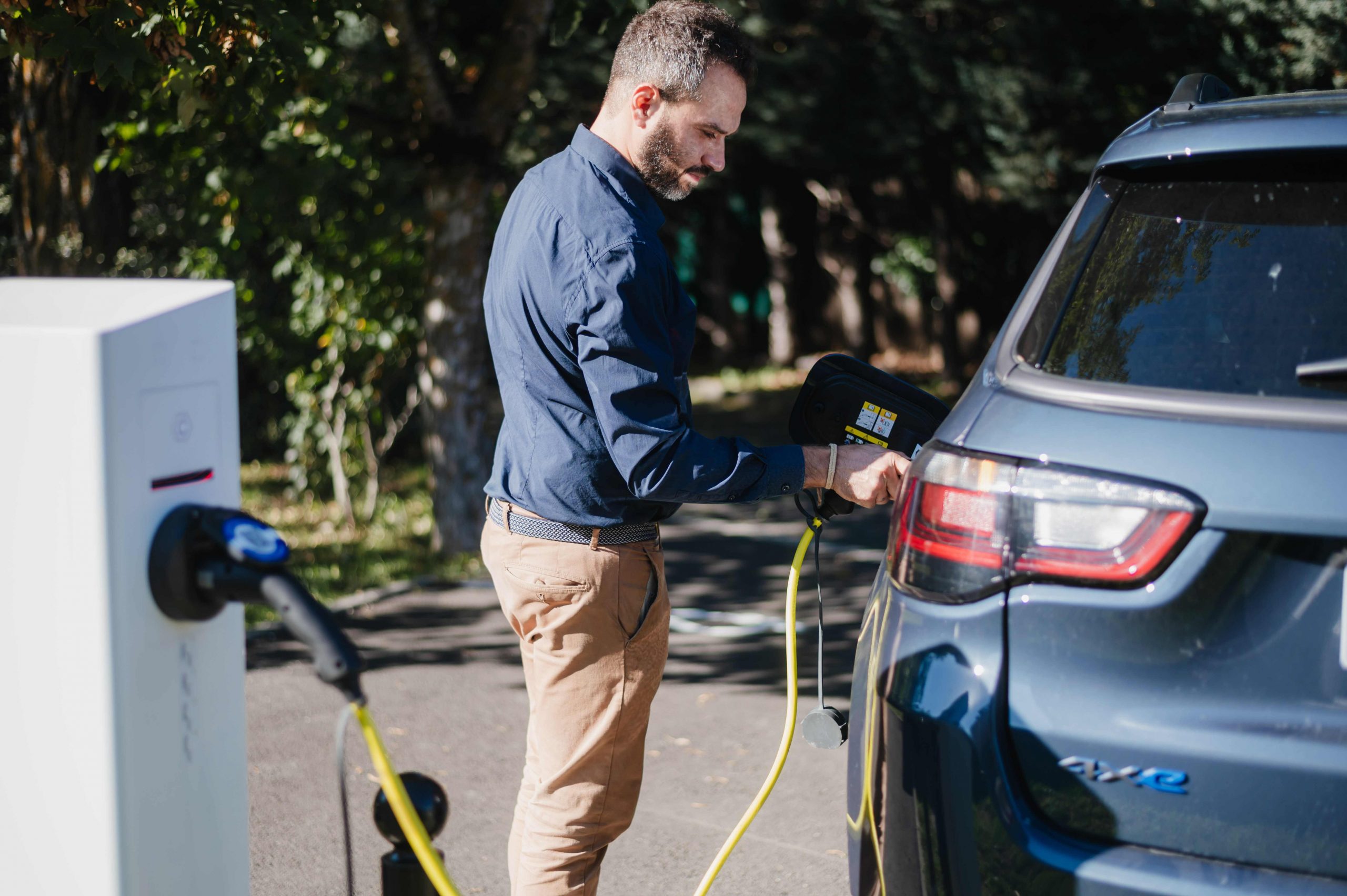 borne de recharge pour voiture électrique