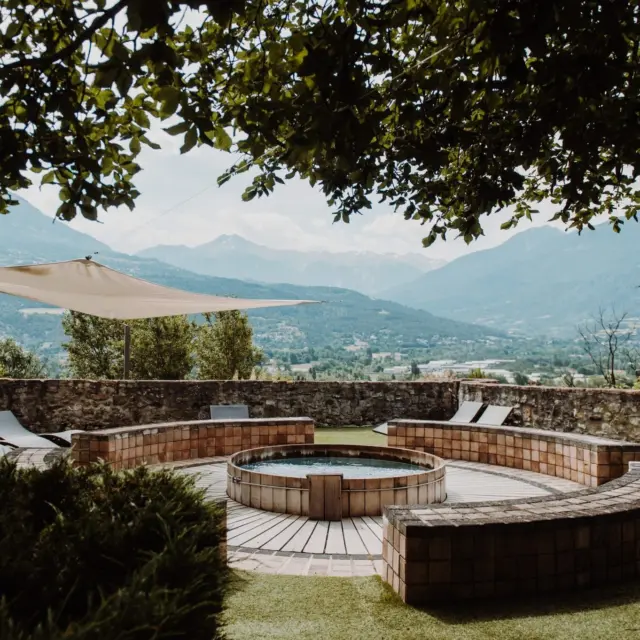 Et si vous profitiez de la Pentecôte pour vous évader dans les Hautes-Alpes?

#larobeyere #myhautesalpes #accueilvelo #cyclotourisme #serreponcon #embrun #visitsouthoffrance